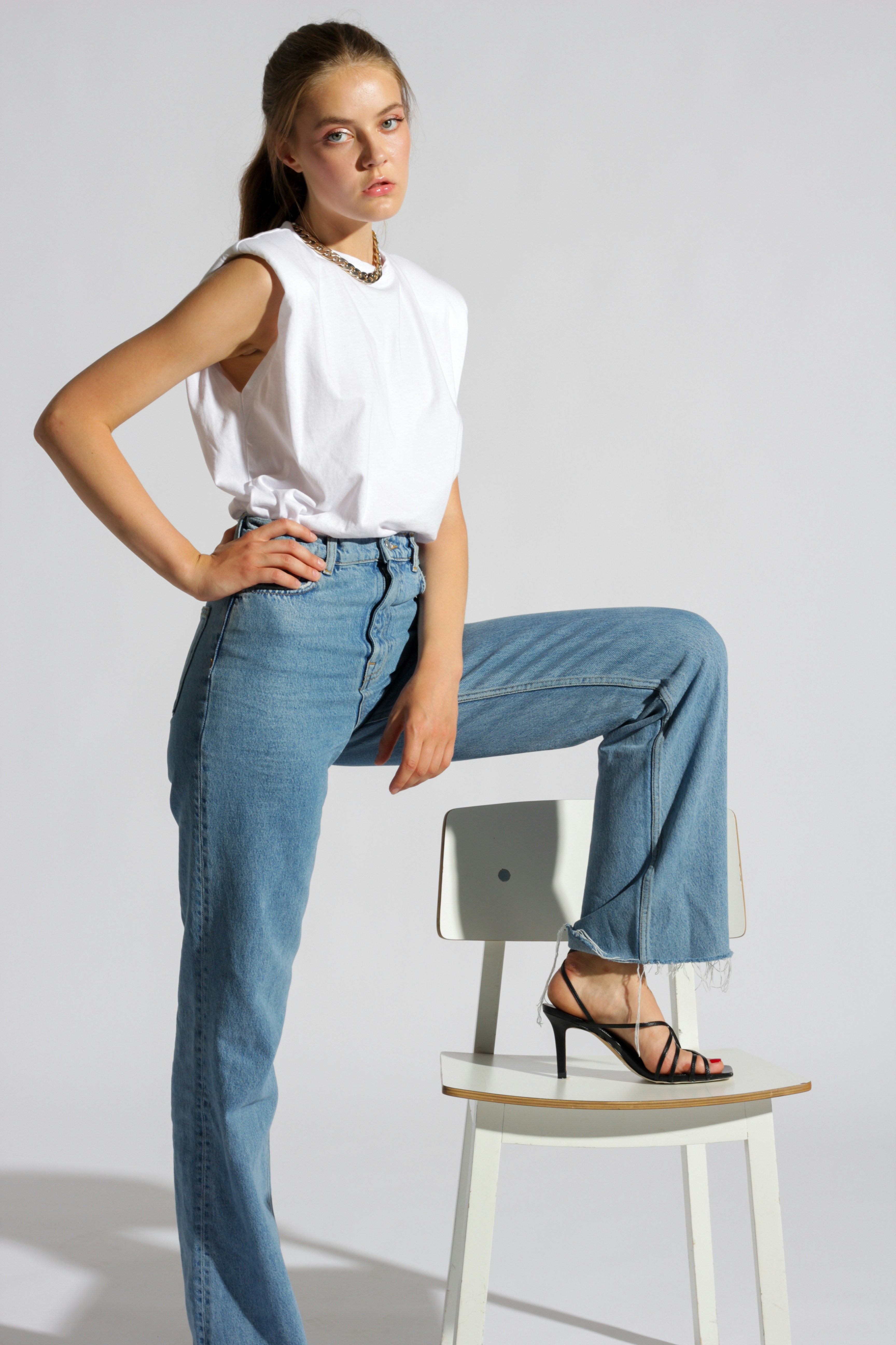 Line 9 (Jeans)